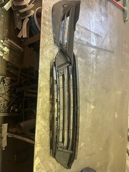 Mriežka nárazníka bmw2