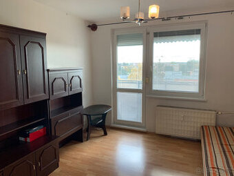 Prenájom 1 izbový byt v Šuranoch MDŽ