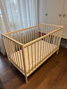 Detská postieľka + matrac