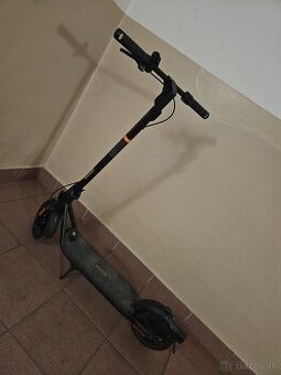 Elektrická kolobežka