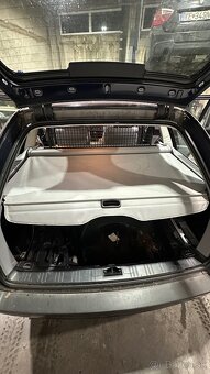 Bmw e39 touring interier roleta