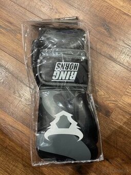 RINGHORNS CHARGER veľkosť 12oz rukavice na box