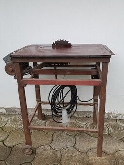 Cirkular - píla na železo