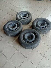 Letné pneumatiky 185/65 R15 a disky Peugeot