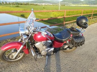 Honda VT750C Shadow