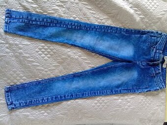 Dámske skinny jeansy