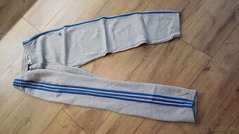 Predám Adidas teplaky