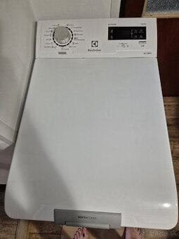 Pračka elektrolux