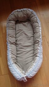 hniezdo s novou zavinovackou pre babätko