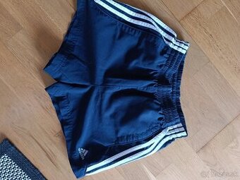Kraťase Adidas
