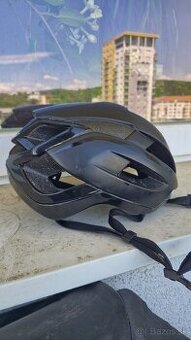 R2 Aero prilba