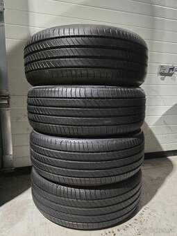 Zánovné Letné Pneu Michelin Primacy4 235/45 R20