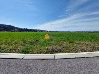 Stavebný pozemok Sliač – 878 m², blízko Zvolen a Banská Byst