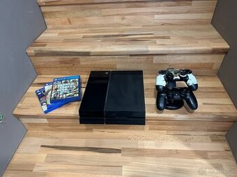 PlayStation 4 + 2 ovládače + hry + nabíjacia stanica