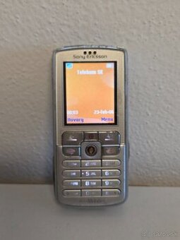 Sony Ericsson D750i - 1