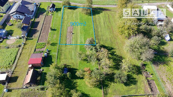 Pozemok v obci Lovča, 900 m²