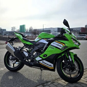 Kawasaki ZX-4RR zelená + quickshifter