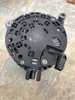 FORD ALTERNATOR