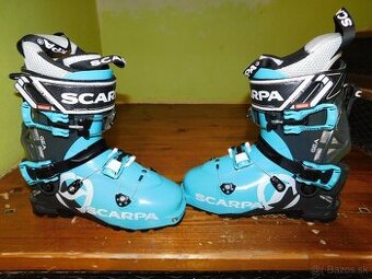 SCARPA č-40 Skialp Vibram