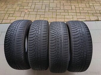 zimne pneu Hankook 215/65 R17