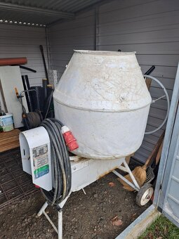 Miešačka STAVSTROJ SM150