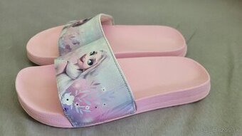 Šľapky s motívom Frozen zn. HM-veľ.34/35-super stav