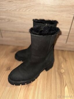 Dámske kožené zateplené čizmy