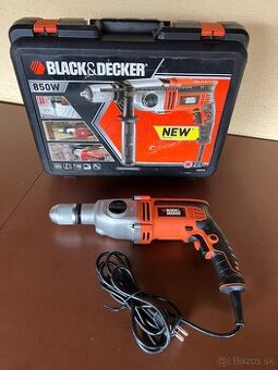 Príklepová vŕtačka Black&Decker KR8542K