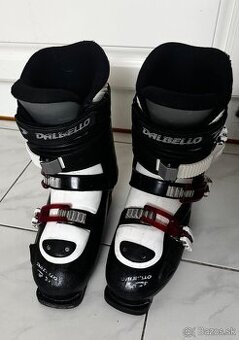 Lyziarky Dalbello c. 37/38