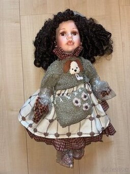 Porcelánová Bábika