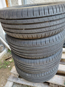 4x Goodyear 205/55R17 - nove