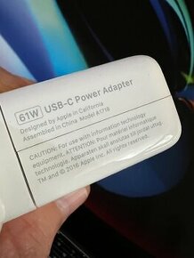Apple 61 W USB-C Power Adapter