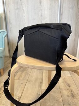 Peakdesign everyday sling 3l čierna