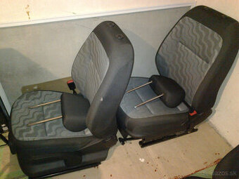 Predam sedacky Skoda Fabia II.