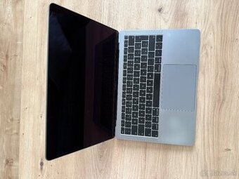 MacBook Air 13”, 2020