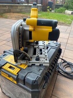 PONORNÁ KOTÚČOVÁ PÍLA DeWALT 520KT- príkon 1300 W, 165mm