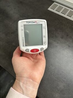 tlakomer na zápästie topcom
