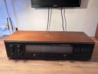 Rádio Tesla Sextet 637 A
