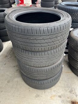 Pneumatiky 235/50/R19