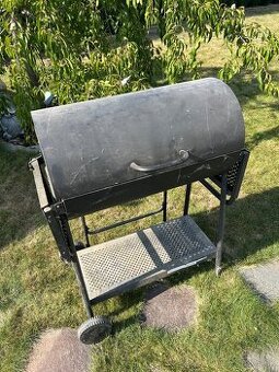 Gril na uhlie/brikety Nesvady
