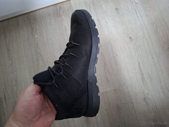Predam nove tenisky Timberland