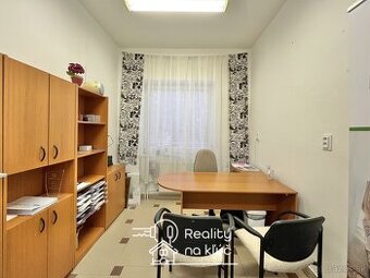 Na prenájom kancelária v centre mesta na Ul. M.R. Štefánika
