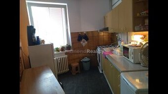 Na prenájom čiastočne zariadený 1 izbový byt, Kubinu, Trnava