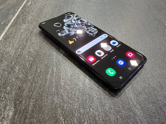 Samsung Galaxy S20 Ultra 128 GB NEFUNKČNÁ PREDNÁ KAMERA