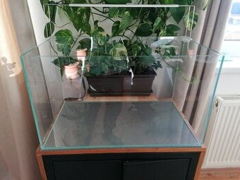 Predam akvarium Oase