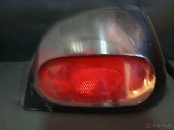 Svetlo Renault Megane