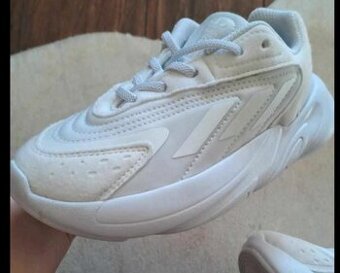 Dievčenské tenisky veľ 30