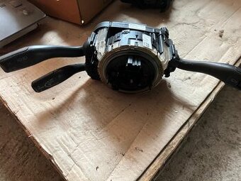 Audi, VW páčky pod volant 8E0953549L, 8E0953521D, 8E0953503C