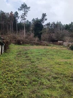 Na predaj stavebný pozemok v obci Modrová