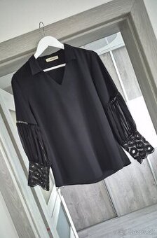 Blúzka s balónovými rukávmi a krajkou